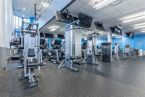 Real-Time Gym Capacity. . Blink fitness passaic nj